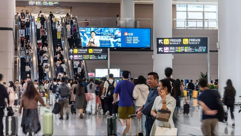 GTC Metro and High-Speed Rail Area Lightbox DX01