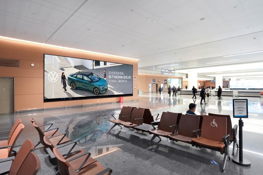 T2 Domestic Arrival Baggage Hall Lightbox D1
