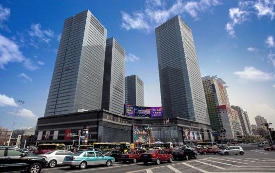 Urumqi CCMall Times Square Digital Billboard Facade